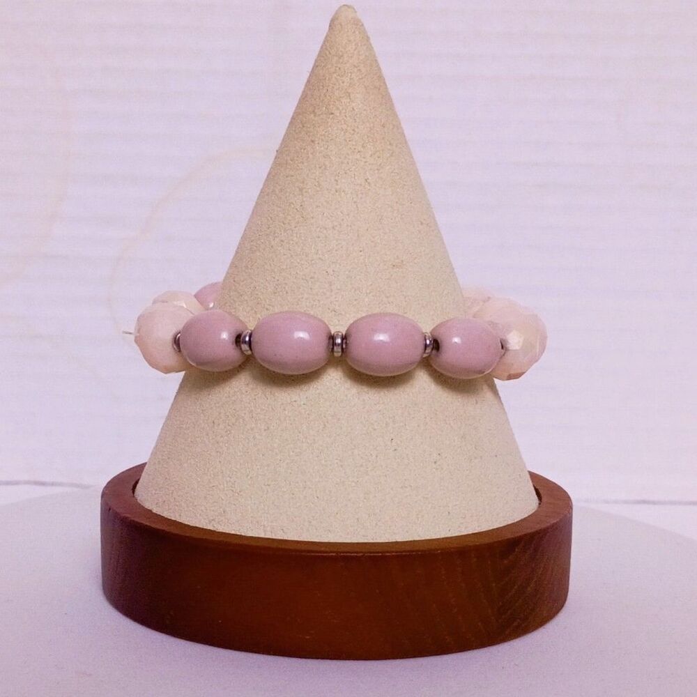 Vintage Bracelet Charming Piece featuring Combination Pink and Mauve color beads